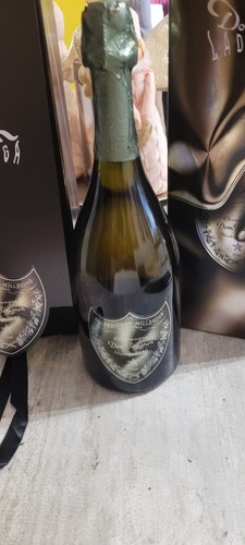 Dom pérignon champagne - dom,