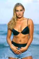 FOTO N.40 + SARAH CONNOR + LUCIDO + 15x10 CM + NUOVO