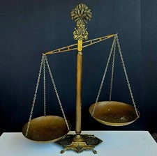 Antica bilancia da forno in