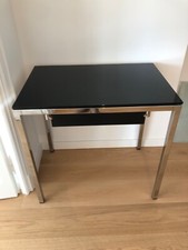 Tavolo cristallo nero De Salto mod. Helsinki, gambe cromate, come nuovo 