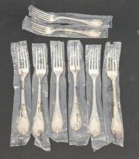 8 grandes fourchettes en