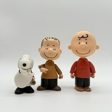 Playing Mantis Peanuts A