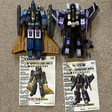 Transformers Masterpiece DIRGE