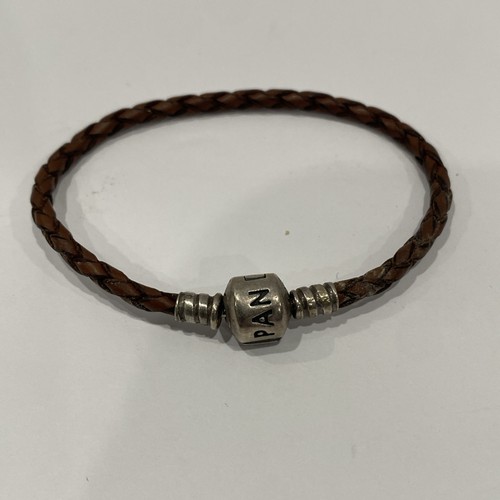 Genuine pandora moments single - genuine,