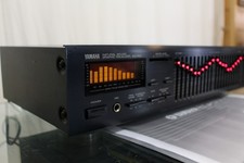 Equalizzatore grafico YAMAHA