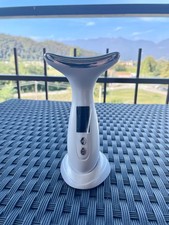 Massaggiatore viso antirughe con EMS, Calore e 7 Luci Led