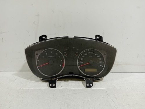 Hyundai i20 cockpit 2008 - i20,