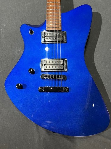 Chitarra elettrica mancina
