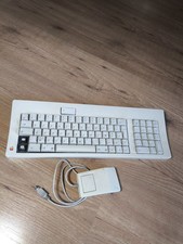 Apple M0116 Vintage Computer Keyboard With Mouse 