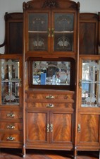 credenza del 1920/1925 in stile liberty