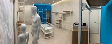 arredamento negozio abbigliamento Uomo/donna/bambino