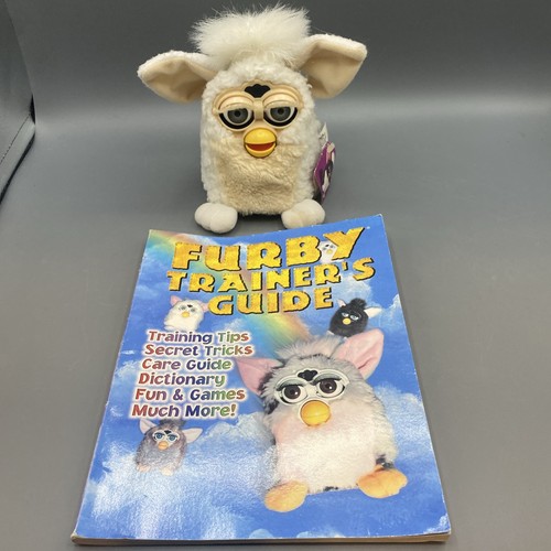 Tiger electronics furby bianco - electronics,