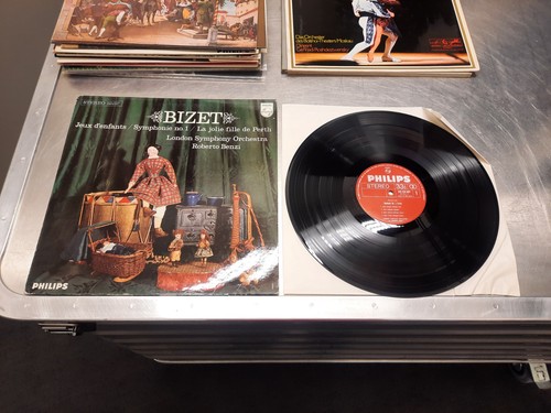 Near mint bizet london - near,