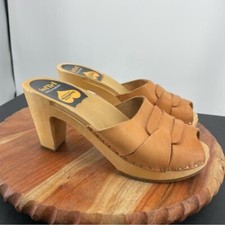 Sandali slip-on svedesi