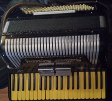 Excellent Vintage Accordion