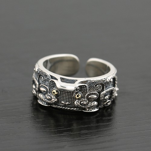Anello stile cinese retrò