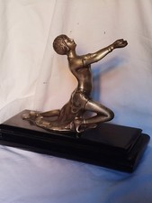 scultura deco bagnata in