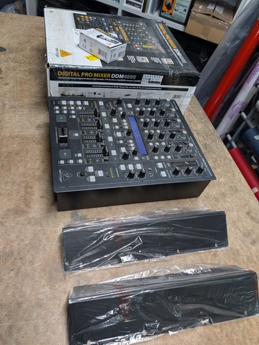 Behringer ddm4000 mixer - ddm4000,