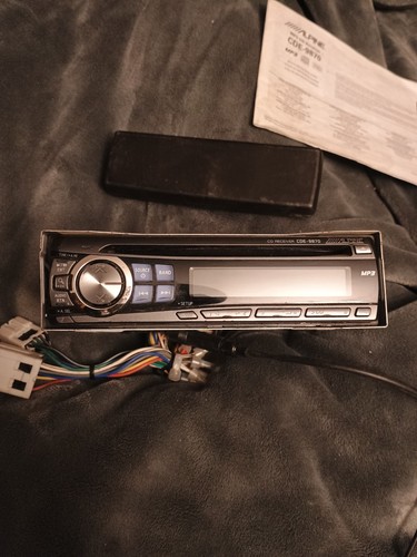 Alpine cde 9870 player - alpine, in