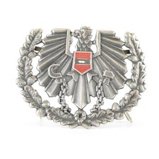 Cappello berretto spilla