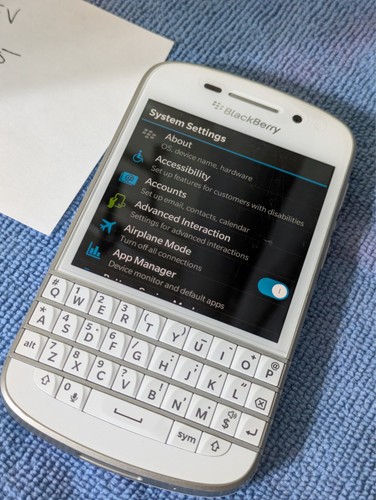 Blackberry q10 16gb - blackberry,