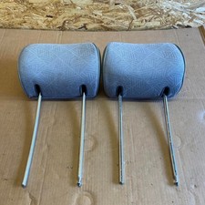 Set poggiatesta sedile