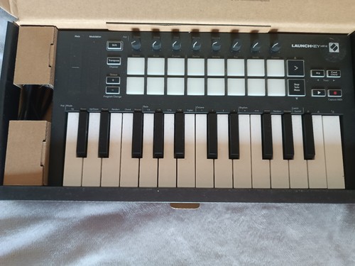 Vendo tastiera novation - tastiera,