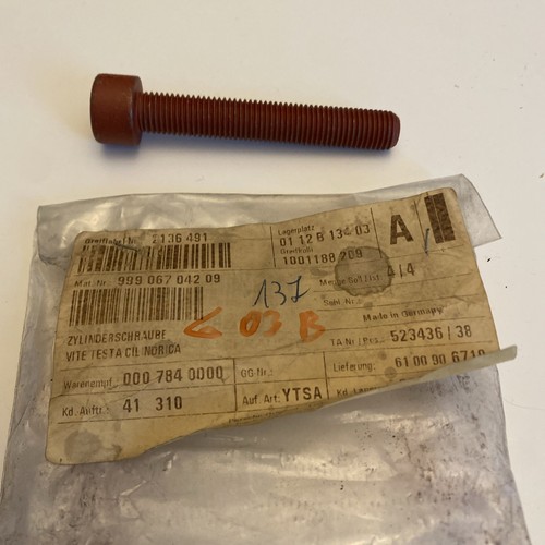 Vite 5 x 77 - 1,5, mm