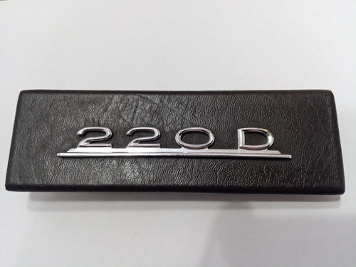 Mercedes 220d targhetta - 220d,