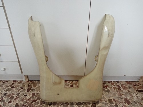Piaggio 5745275 spoiler - piaggio,