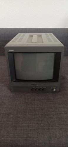 Sony trinitron pvm 9040me - trinitron, pvm-9040me