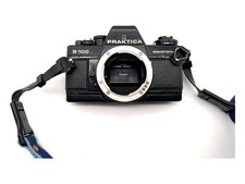 Praktica B100 electronic! Beli