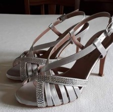 Sandali gioiello Albano raso color argento e strass, n. 37, condizioni perfette.