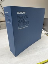 Libro Swatch Pantone Moda
