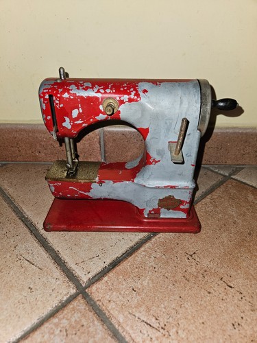 Macchina cucire giocattolo - macchina,