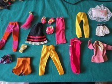 Lotto vestiti accessori