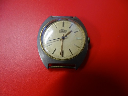 Vintage orologio meccanico - vintage,