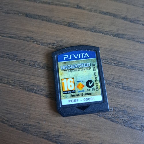 Uncharted golden abyss vita - uncharted,