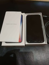 iPhone X-64GB-Grigio Siderale-usato-ottime condizioni-2 caricabatterie e cover 