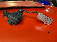 Throttle accelerator pedal