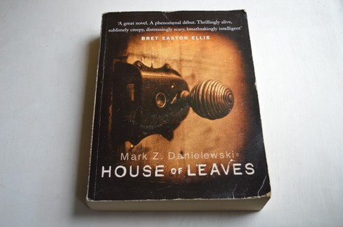 House leaves 2nd edition - leaves, (2nd