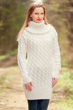 SuperTanya abito lana bianco
