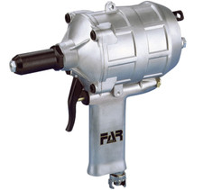 RIVETTATRICE FAR RAC 83/95