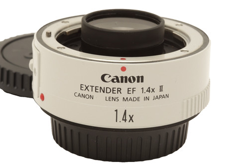 Near mint canon extender - mint,