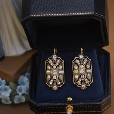 Orecchini a Monachella Dorato