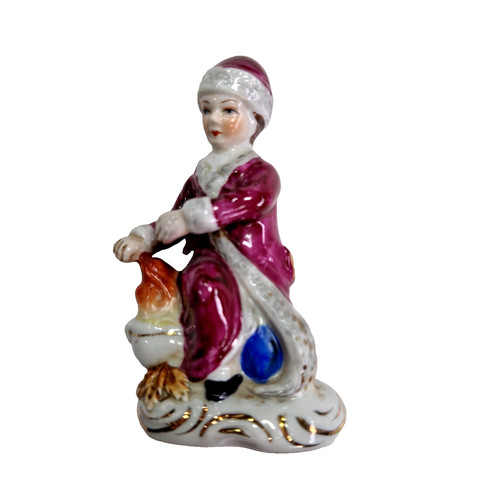 Statuina capodimonte invernale - statuina,
