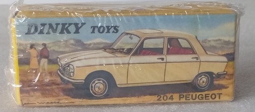 Dinky toys 204 peugeot - toys, ●