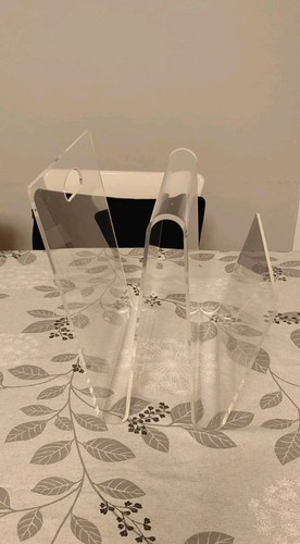 Plexiglass portariviste - plexiglass,