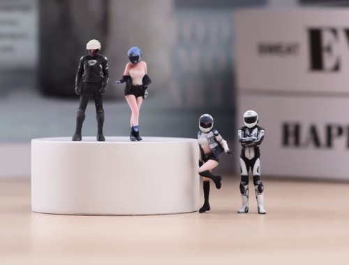 Modellino figure 64 - figure, 1:64