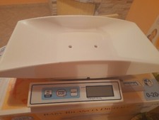 bilancia digitale pesa neonati Mister Baby, usata ma in ottime condizioni